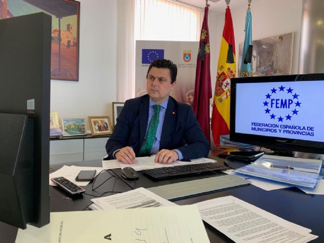 Luengo reivindica en la FEMP la necesidad de articular mecanismos estatales que garanticen la sostenibilidad de la gestión de los residuos municipales - 1, Foto 1