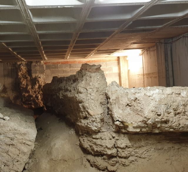 Los restos arqueológicos que se encuentran en un bajo comercial de la calle Sagasta serán recuperados - 3, Foto 3