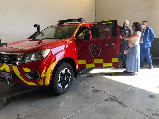 Los bomberos del Consorcio de Extinción y Salvamento estrenan máscaras de intervención y un vehículo jefatura para Los Alcázares - 1, Foto 1