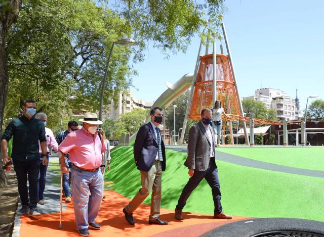 El Jardín de la Fama estrena dos zonas infantiles de 1.000 m2 que dan continuidad al eje peatonal de Alfonso X El Sabio - 1, Foto 1