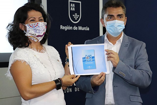 Desarrollan una aplicación para ofrecer información a los ciudadanos sobre el estado de las playas de la Región - 1, Foto 1