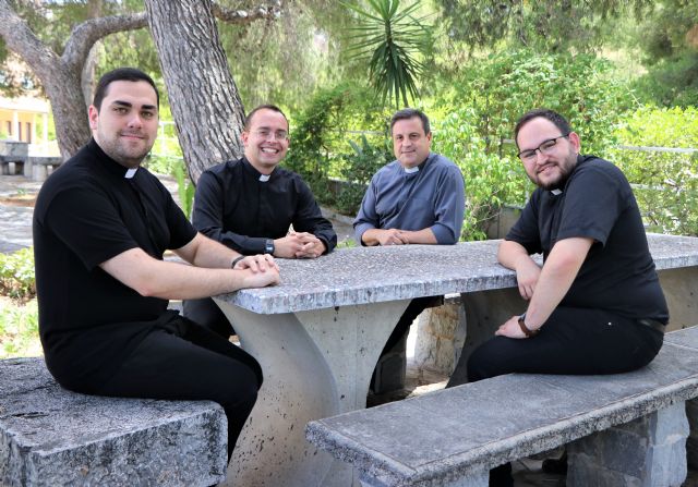 El mejor final para un curso complicado: cuatro ordenaciones sacerdotales y cinco diaconales - 1, Foto 1