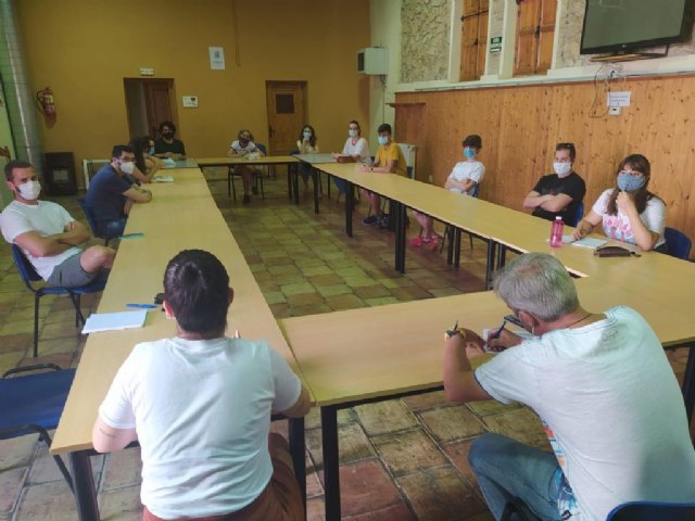 Reunión con el Consejo Local de la Juventud y Asociaciones del municipio situación Covid-19 - 1, Foto 1
