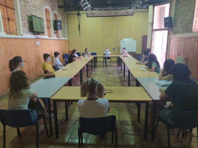 Reunión con el Consejo Local de la Juventud y Asociaciones del municipio situación Covid-19 - 2, Foto 2
