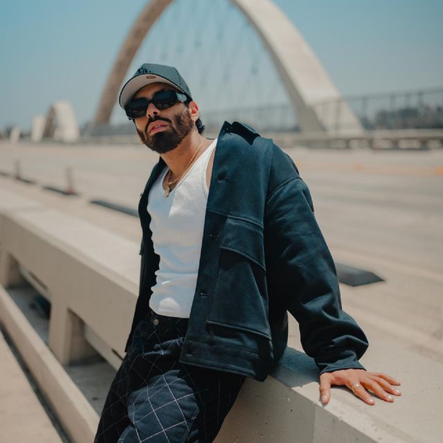 Al ritmo de Maria Maria J Salez junto a DerekVinci presentan una versión innovadora junto a la performance de Ataca - 1, Foto 1