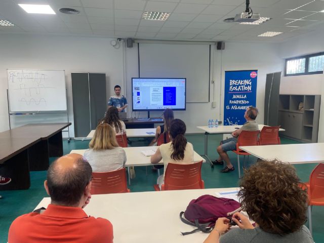 Nueva sesión del Grupo Local (ULG) de Jumilla dentro del proyecto europeo Breaking Isolation - 3, Foto 3