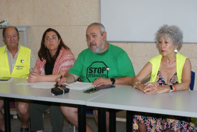 Los promotores de la ILP por una vivienda digna presentan un recurso ante la junta electoral para que se verifiquen todas las firmas presentadas - 2, Foto 2