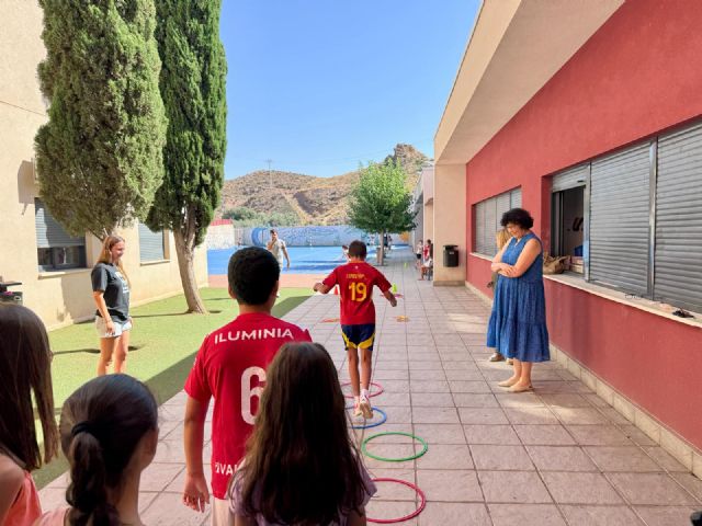 La alcaldesa de Puerto Lumbreras visita a los 120 ni&ntilde;os y ni&ntilde;as que disfrutan de las Escuelas de Conciliación de Verano municipales - 2, Foto 2