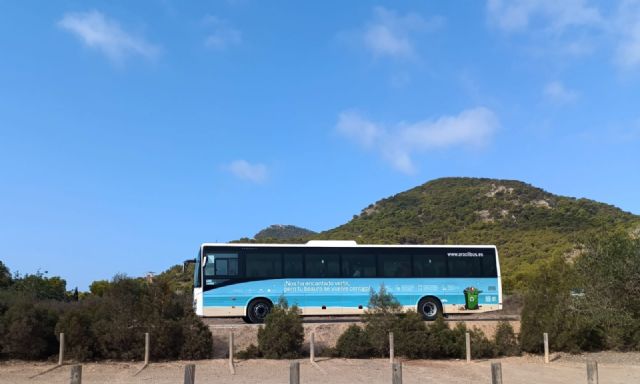 La Comunidad activa este s�bado el servicio de autobuses a las playas de Calblanque