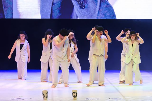 KRONOS emociona al Auditorio V�ctor Villegas y convierte la danza en un poderoso canto a la inclusi�n
