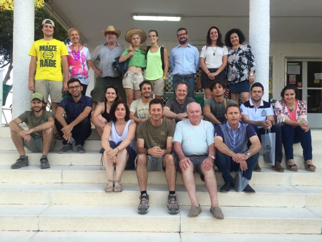 Un buen desayuno antes de comenzar una jornada de trabajo en la Sima de las Palomas - 1, Foto 1