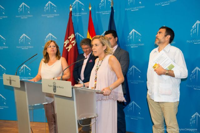El presidente de la Comunidad garantiza a los alcaldes del Mar Menor que no se volverá a repetir lo ocurrido este año con la laguna - 3, Foto 3