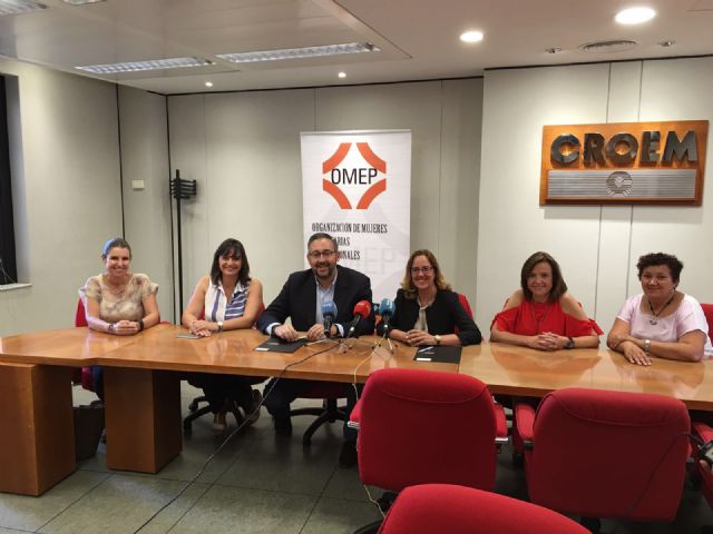 El PP firma su adhesión al Manifiesto por la Igualdad de Oportunidades entre las mujeres y los hombres, iniciativa de OMEP - 1, Foto 1