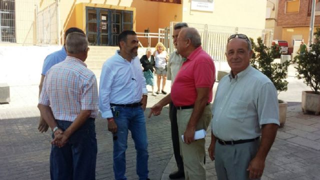 El ayuntamiento realizara mejoras en las infraestructuras del Barrio Peral - 1, Foto 1