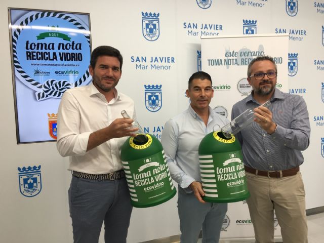 San Javier supera en 10 puntos la media regional de reciclaje de vidrio con 27 kilos por habitante y año - 1, Foto 1