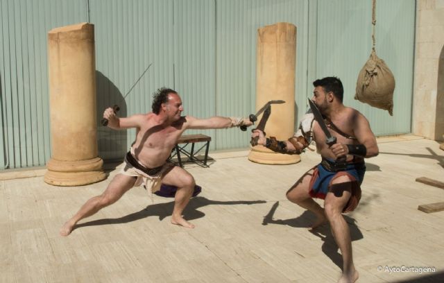 Los gladiadores Hermes y Máximo volverán a luchar durante las rutas teatralizadas por Carthago Nova - 1, Foto 1