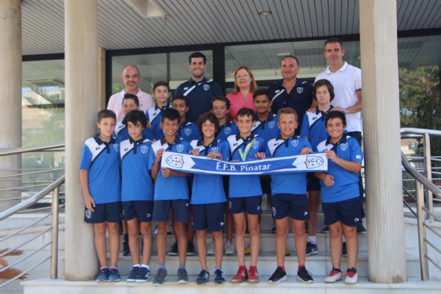 El equipo alevín de segunda de la EFB consigue el ascenso de categoría - 1, Foto 1