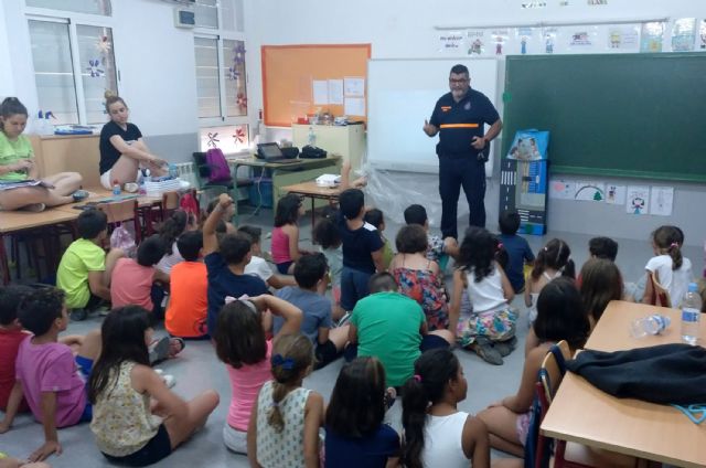 Charlas de educación vial en la escuela de conciliación familiar de verano - 1, Foto 1