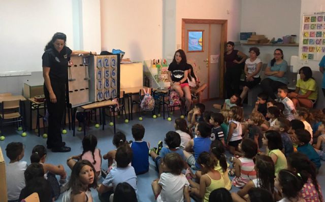 Charlas de educación vial en la escuela de conciliación familiar de verano - 2, Foto 2