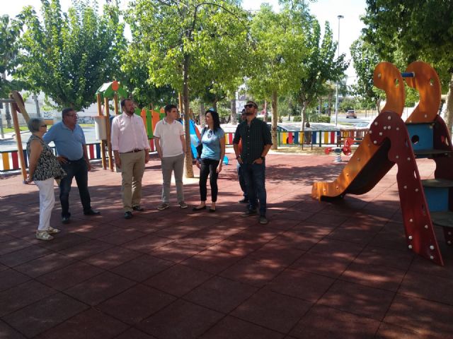 El Ayuntamiento remodela la zona infantil de la avenida Antonio Rocamora de Espinardo - 2, Foto 2