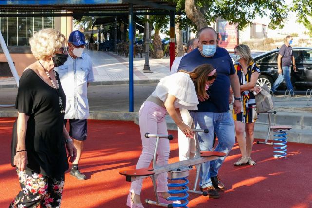 Cabo de Palos estrena una zona de juegos infantiles reformada y segura - 1, Foto 1