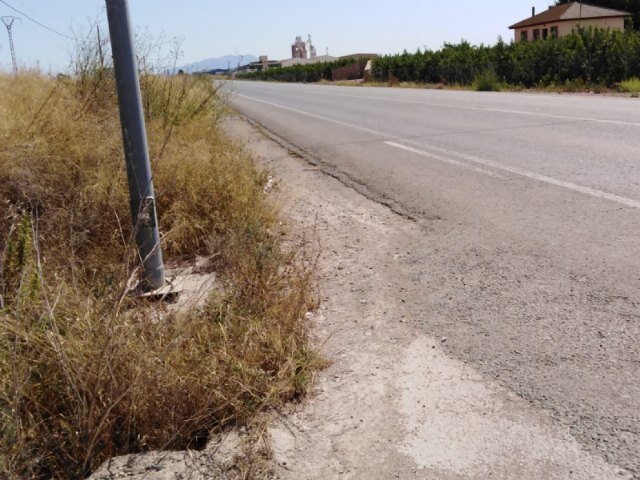Los vehículos que quieran desplazarse del casco urbano de Totana a la zona de Lébor deben hacerlo a través de la carretera de El Raiguero RM-D22 por estar cortado a la altura de Escamusa, Foto 4