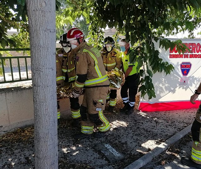 Rescatan y trasladan al hospital a un herido en accidente de tráfico - 2, Foto 2