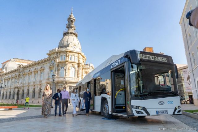 MC: La alcaldesa del PP olvida en un mes su promesa de autobuses eléctricos - 1, Foto 1