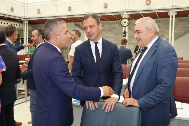 El grupo parlamentario liberal apoya la regulación de las horas extraordinarias en el Consorcio de Extinción de Incendios - 4, Foto 4