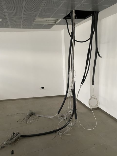 El asalto a unas instalaciones en la ciudad del automóvil y el robo del sistema eléctrico del colector en Torre del Obispo empeoran la oleada de inseguridad - 1, Foto 1