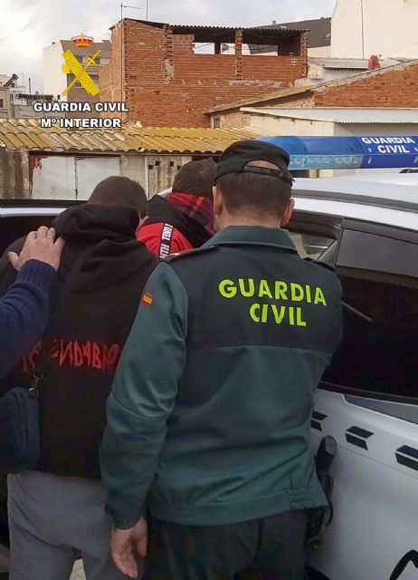 La Guardia Civil desarticula un activo grupo delictivo que sustraía cítricos en la comarca del Río Mula - 4, Foto 4