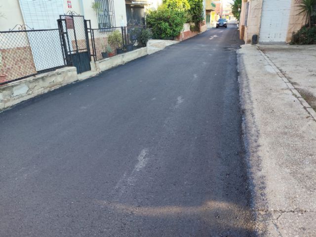 El Ayuntamiento renueva 2.760 m2 de asfalto en el carril de la Civila de Rincón de Seca mejorando el tránsito de la zona - 2, Foto 2