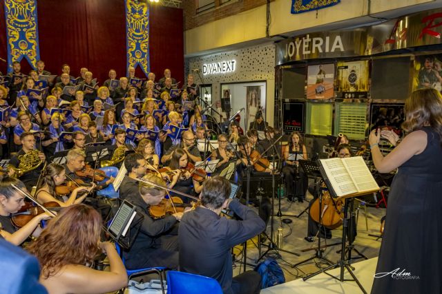 Cehegín vive un momento histórico con la multitudinaria apertura del Año Jubilar por los 300 años de la llegada de la Virgen de las Maravillas - 2, Foto 2