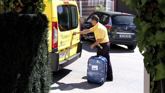 CORREOS facilita la vuelta de vacaciones a los viajeros de RENFE con su servicio de equipaje Puerta a Puerta - 1, Foto 1