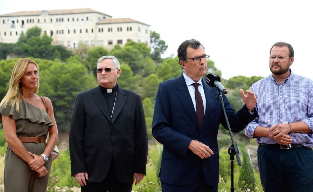 El Ayuntamiento pone a punto el Santuario de la Fuensanta con la construcción de un nuevo mirador de 1.000m2 - 1, Foto 1