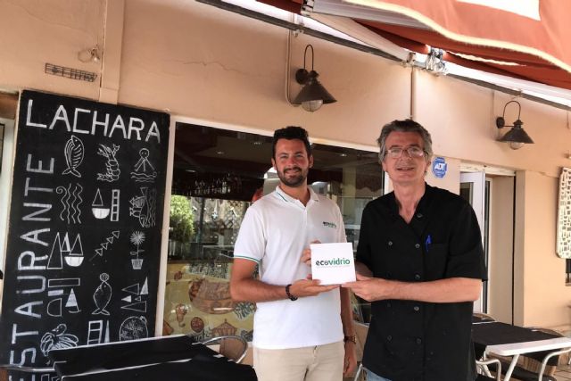 Ecovidrio premia al establecimiento cartagenero Restaurante J Chara por su compromiso con el reciclado de vidrio - 1, Foto 1