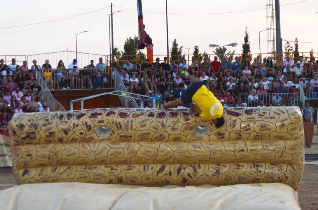 Cerca de 2.500 personas disfrutan del Gran Prix de las fiestas torreñas - 4, Foto 4
