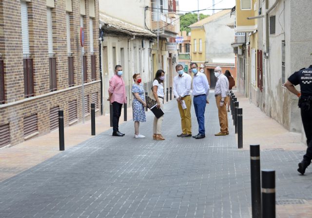 Finalizan las obras de la calle Saavedra Fajardo de La Alberca, que abre para el peatón como un espacio más amable y accesible - 3, Foto 3