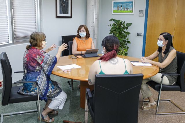 La Consejería de Mujer destaca la importancia del trabajo de las mujeres en los medios audiovisuales - 1, Foto 1