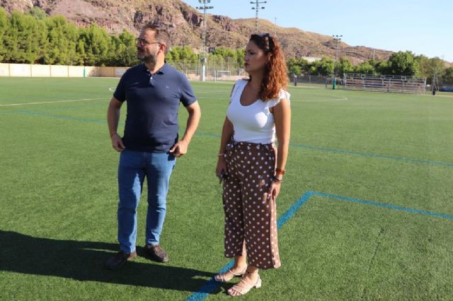 El Ayuntamiento de Lorca instalará una cubierta textil en el graderío del campo de fútbol Mundial 82 Paco El Lomas - 1, Foto 1