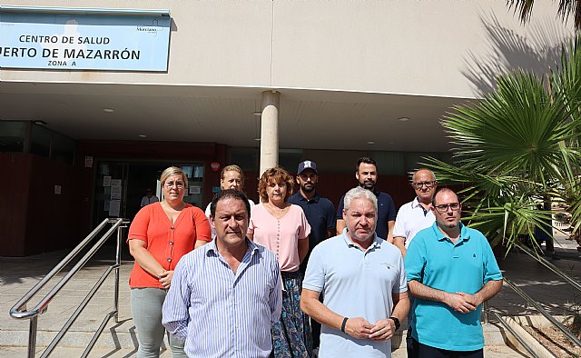 La corporación municipal se une para pedir que no se cierre el servicio de urgencias 24h en el Centro de Salud de Puerto de Mazarrón - 1, Foto 1