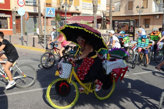 Las familias torreñas toman las calles con sus vehículos en el ´Día de la Bicicleta Antonio Sarabia´ - 2, Foto 2