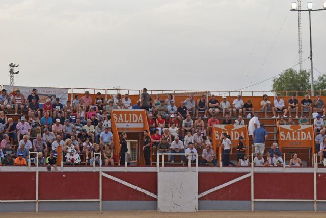 Las Torres de Cotillas disfruta de la corrida benéfica de las fiestas patronales a favor de la iglesia de Nuestra Señora de la Salceda - 1, Foto 1