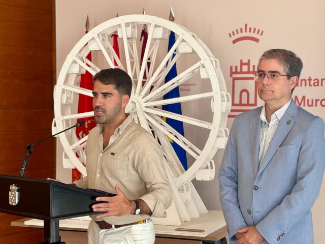 La gran noria volverá a convertirse en uno de los grandes iconos de la Feria de Murcia junto a un mercadillo de artesanía y comercio - 2, Foto 2