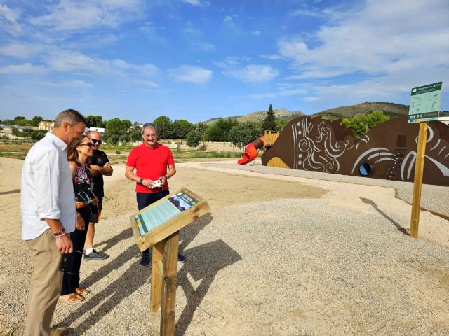 El Parque Mayrena estrena un área infantil inspirada en la leyenda caravaque&ntilde;a del Gigante Tomir - 2, Foto 2