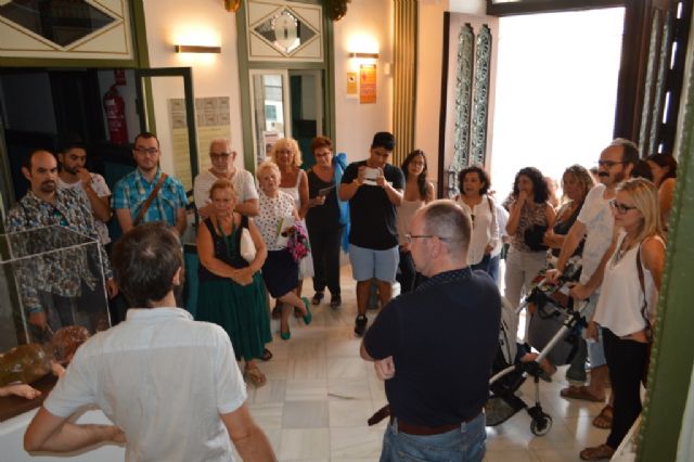 Manuel Páez ofrece una visita guiada a su exposición de Casas Consistoriales - 1, Foto 1