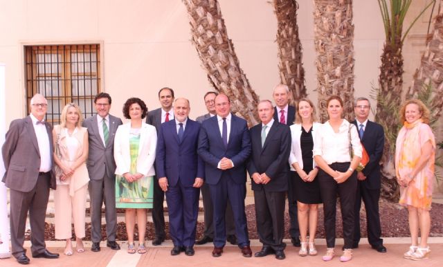 Pedro Antonio Sánchez: La Región de Murcia está profundamente orgullosa de su identidad y a la vez hace gala de su pertenencia a España - 4, Foto 4