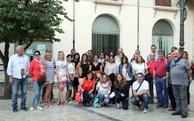 Los profesionales del sector turístico inscritos en la Bolsa de Contratación de la Región de Murcia realizan una visita guiada por Caravaca - 1, Foto 1