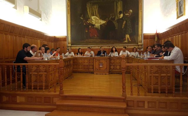 El Pleno aprueba que el Canapé del Castillo lleve el nombre de 'Paseo de Don Pedro Ballester Lorca' - 1, Foto 1