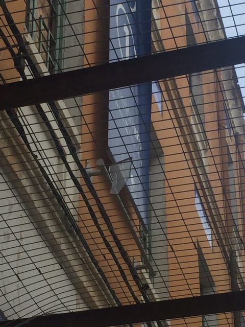 Ahora Murcia alerta de la caída de cascotes y cristales durante las obras en el Cuartel de Artillería, sin estar vallado todo el perímetro de los edificios - 3, Foto 3